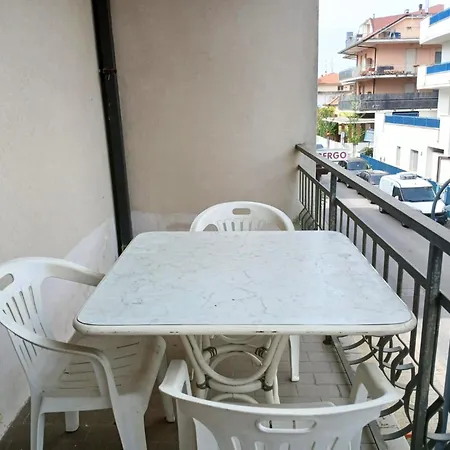 Apartmán Rg003 - Bellaria, Comodo Trilocale A 100m Dal Mare